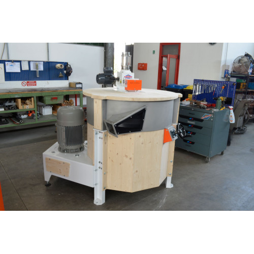 Grūdų malūnas su magnezito girnomis Pietra 1000 (400 kg/h)